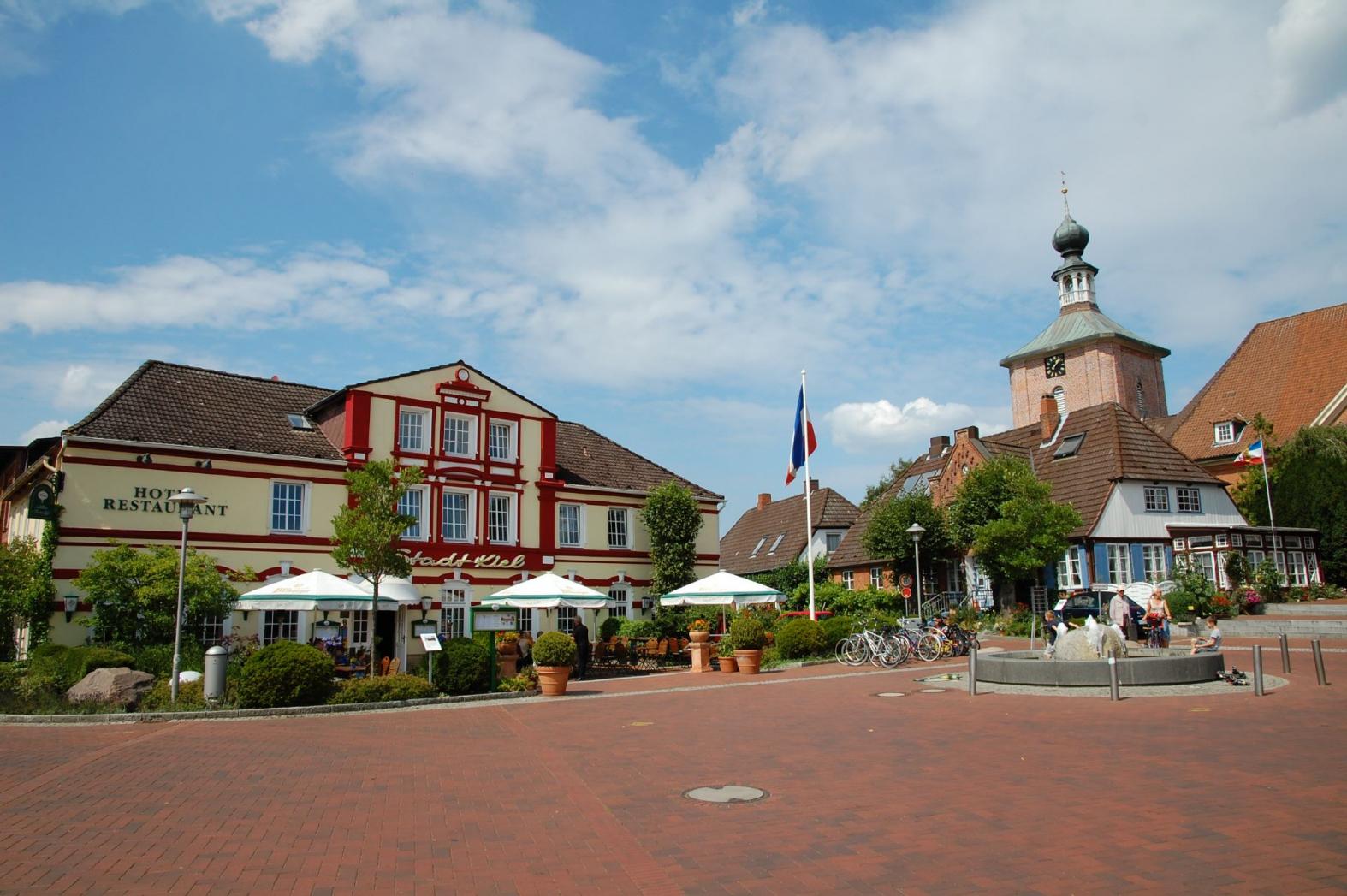 Marktplatz im Ostseebad Schönberg